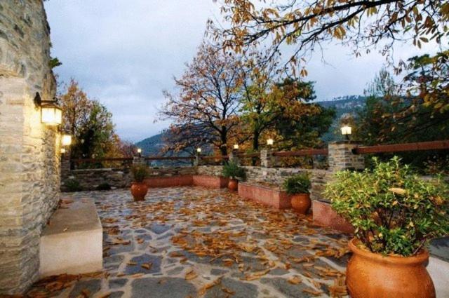 ホテルLa Casa Rossa Prínos エクステリア 写真